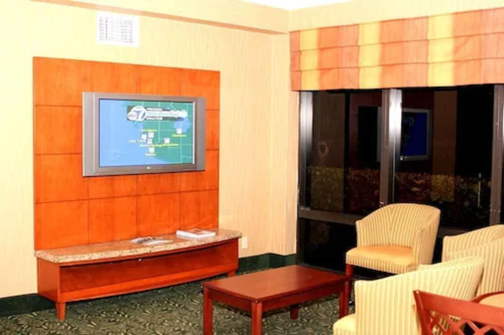 Hampton Inn Naples-Central Экстерьер фото