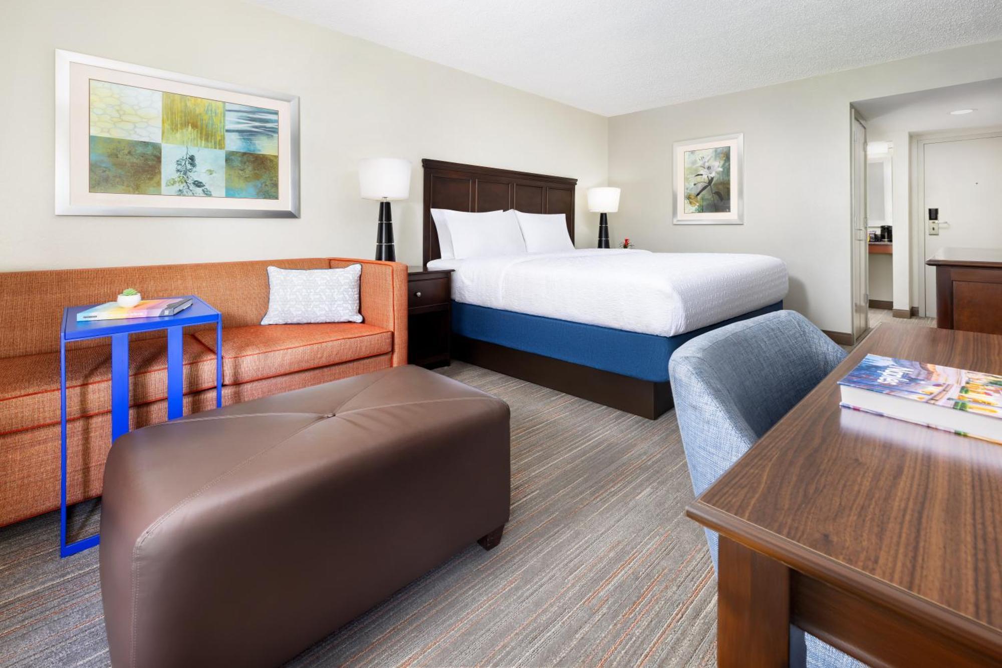 Hampton Inn Naples-Central Экстерьер фото